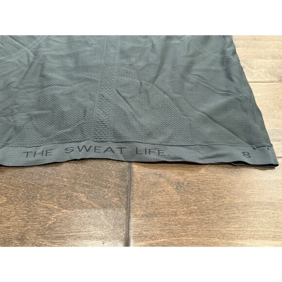 lululemon athletica Green Short Sleeve Tee - Picture 4 of 9